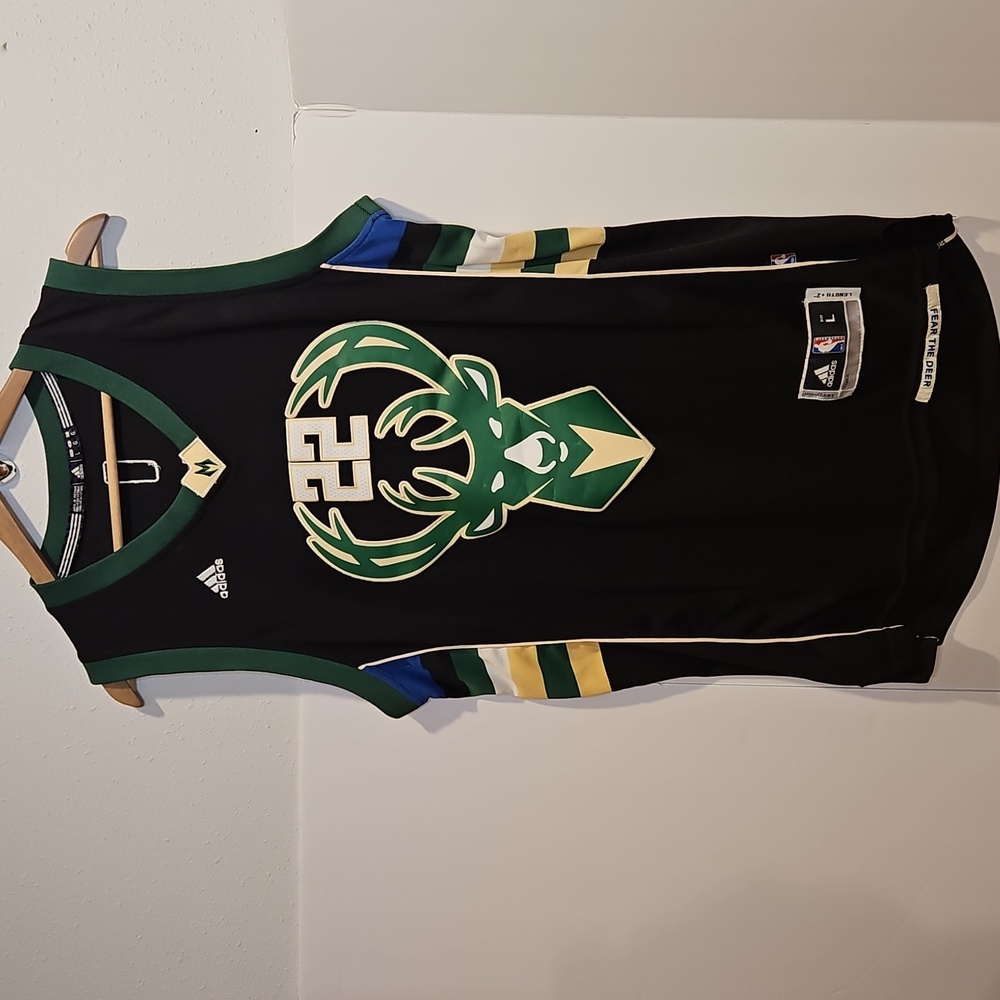Milwaukee Bucks Adidas NBA Khris Middleton Jersey Sz. L Fear The Deer
